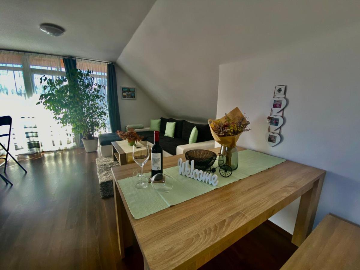 Munkacsy Apartmanok Balatonfenyves Exterior photo